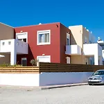 Gardens & Aparthotel 4*
