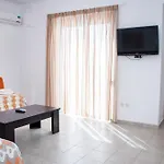 Aparthotel Gardens &