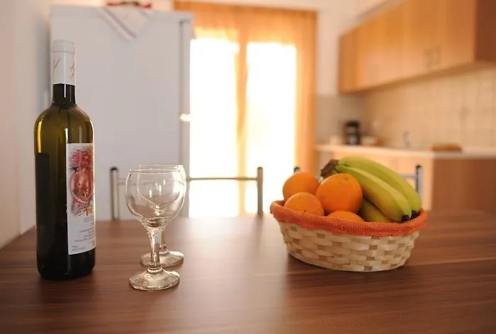 根纳季花园公寓和别墅公寓式酒店 4* 根纳迪