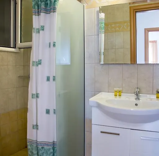 根纳季花园公寓和别墅公寓式酒店