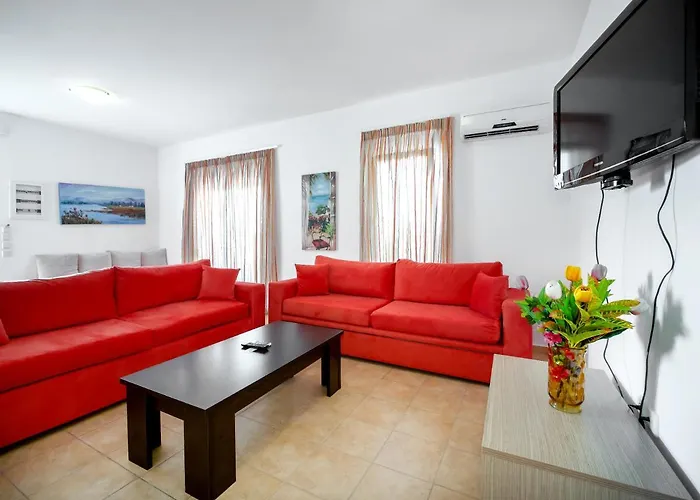 根纳季花园公寓和别墅公寓式酒店 4*