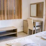Aparthotel Gardens & Gennadi