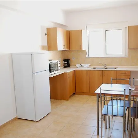 Gardens & Ξενοδοχείο με διαμερίσματα 4*