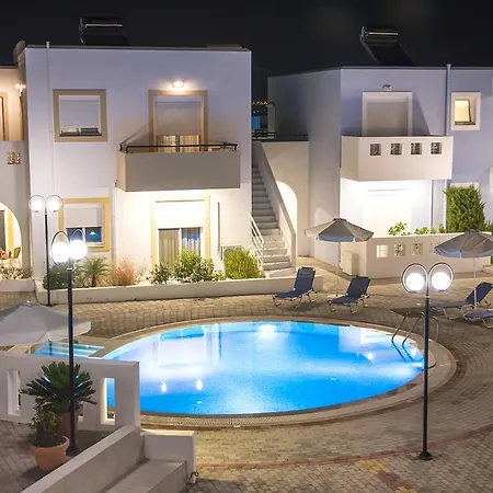 Apartmanhotel Gardens & 4*