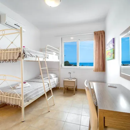 Gardens & غينادي