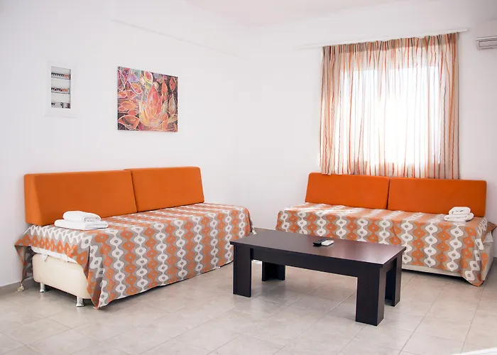 Gardens & 4* Gennadi