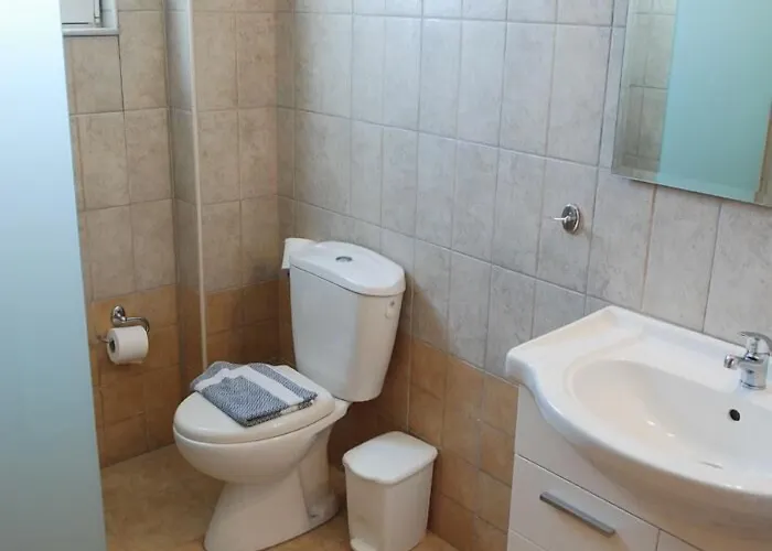 Aparthotel Gardens & 4*