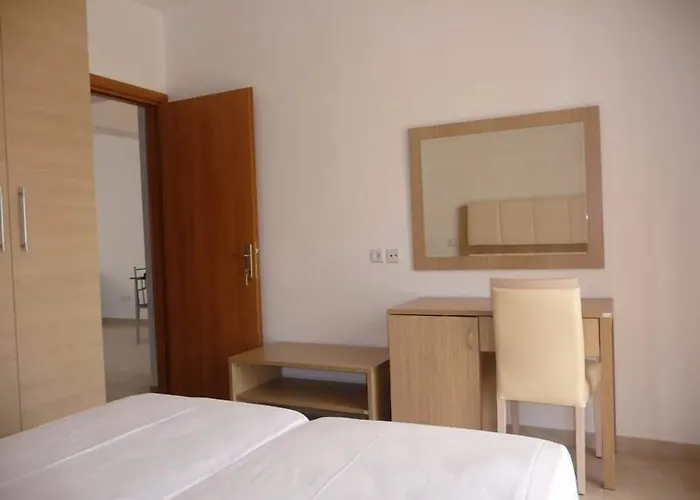 Gardens & Apart Otel Gennadi