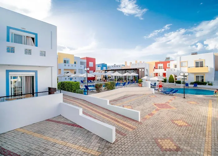 Gardens & Aparthotel