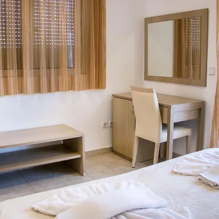 Hotel de apartamente Gardens & Gennadi