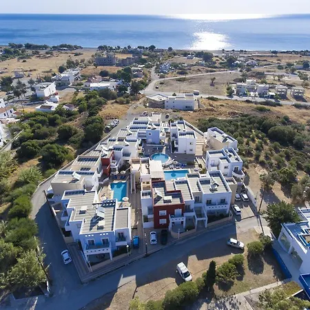 Gardens & 4* Gennadi