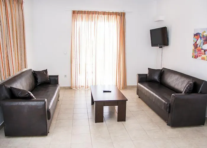 Apartmanhotel Gardens & Jenádi